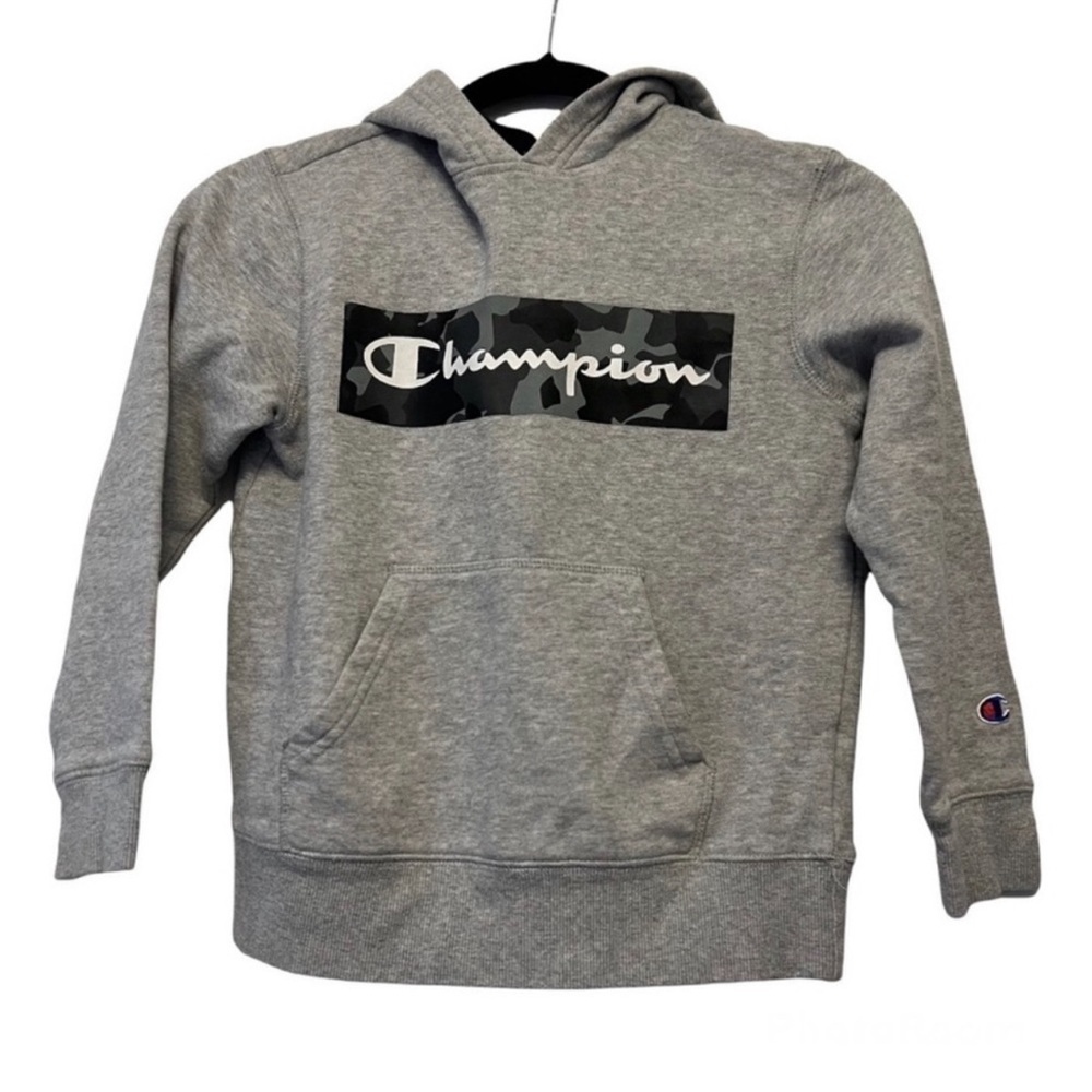 Champion‎ Gray & Black Camouflage Graphic Hoodie